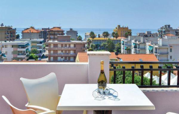 Bike And Breakfast Apartments Pietra Ligure Dış mekan fotoğraf
