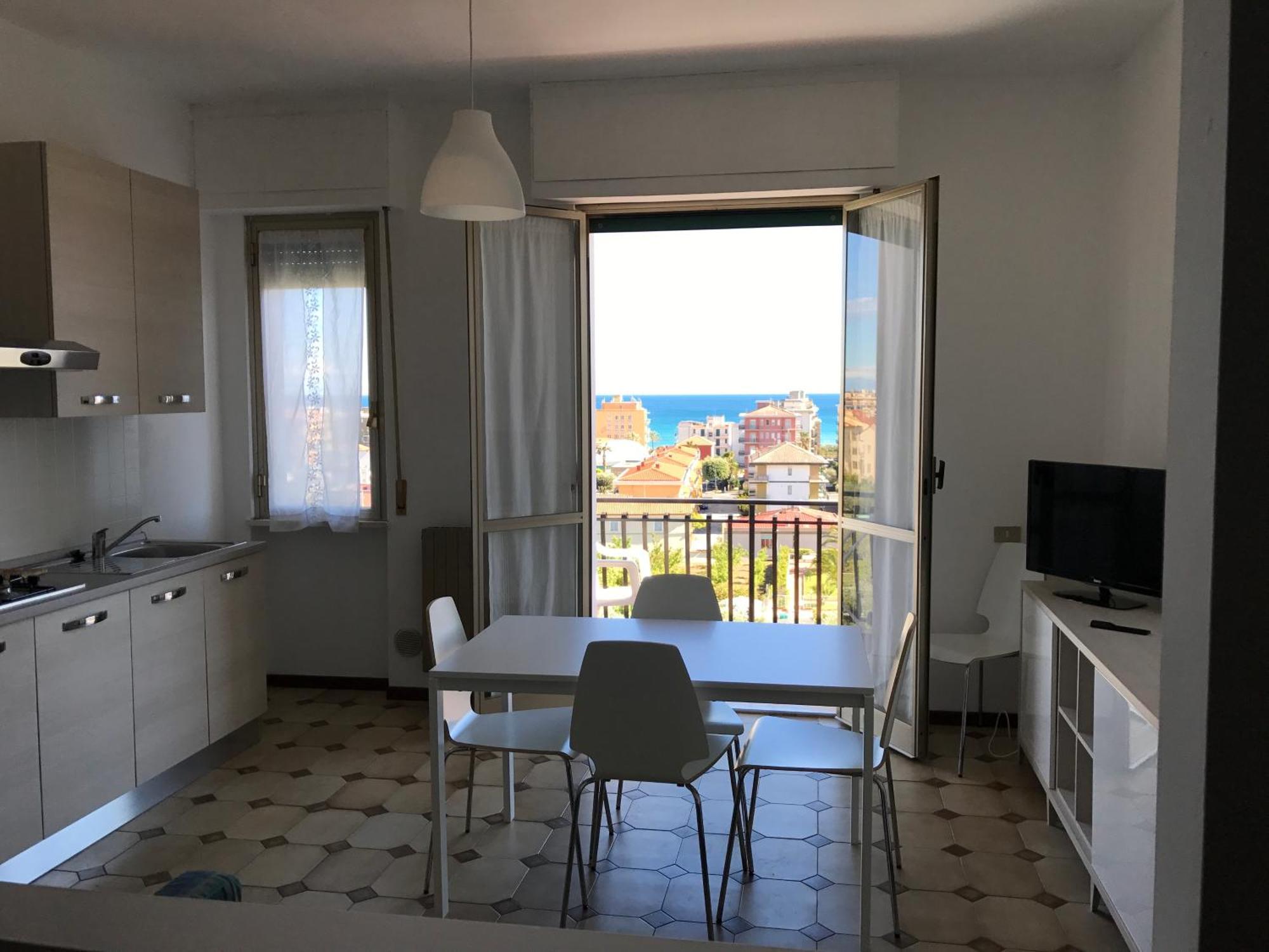 Bike And Breakfast Apartments Pietra Ligure Dış mekan fotoğraf